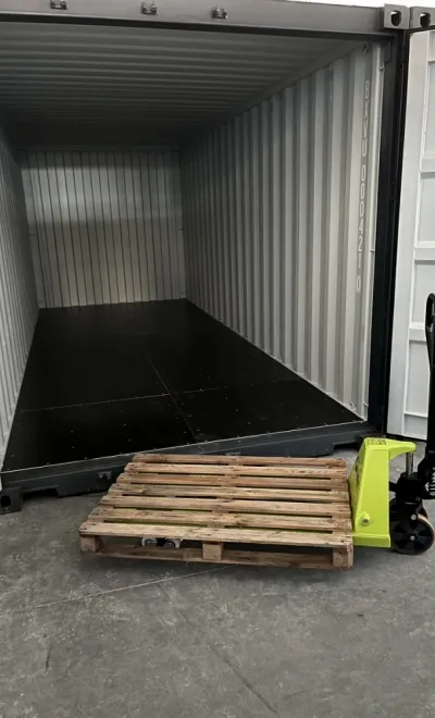 Location d'un box container 14m² proche de Châtellerault, Châtellerault, ALLOBOX 37